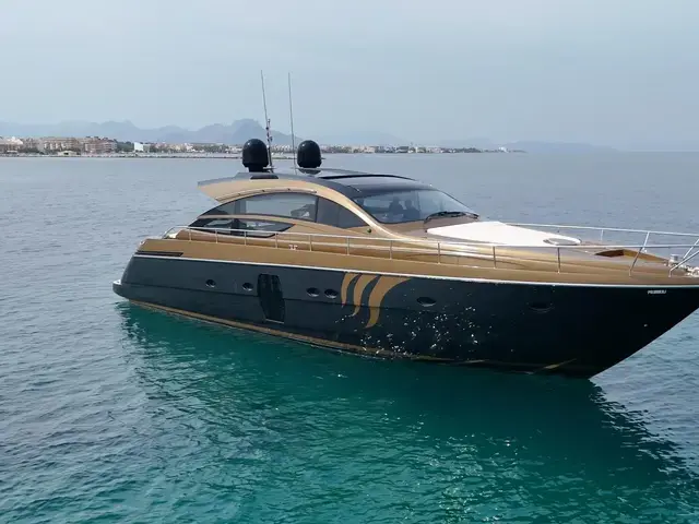 Pershing 64