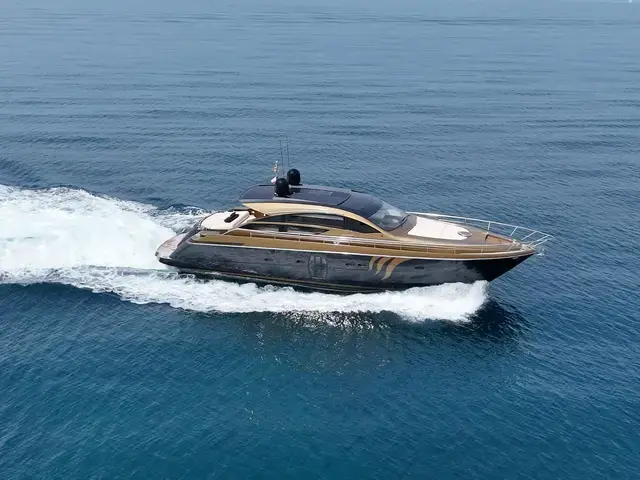 Pershing 64