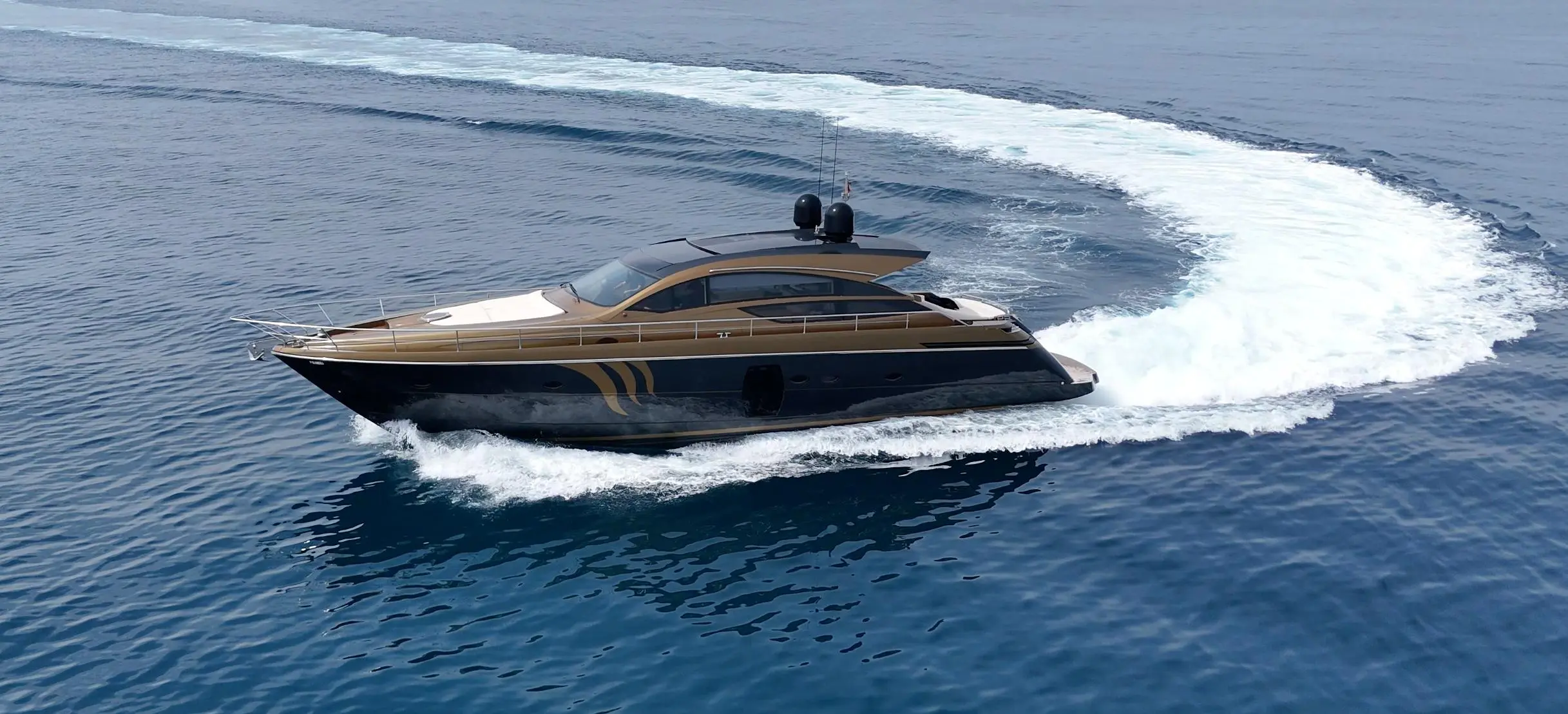 2009 Pershing 64