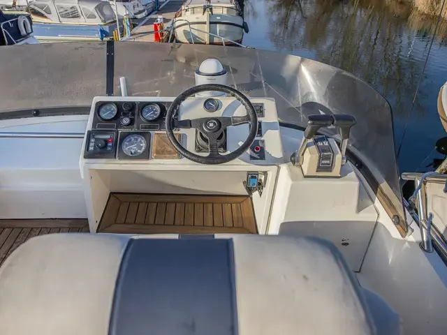 Fairline Turbo 36