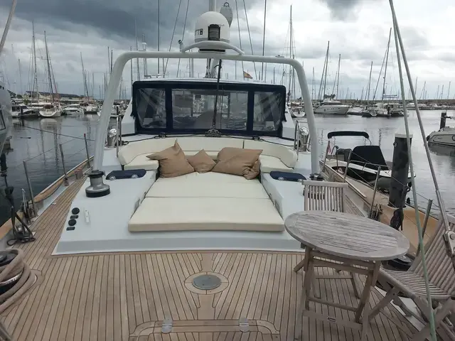 Maxi Yachts 88