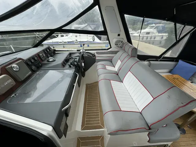 Sealine 285 Ambassador