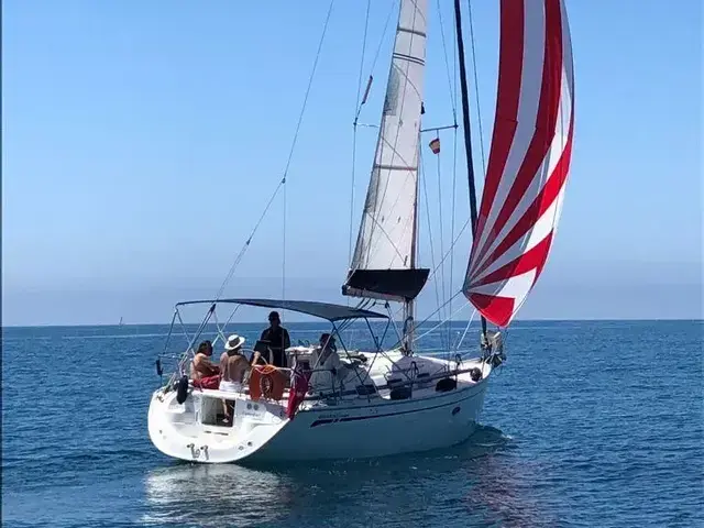 Bavaria 33