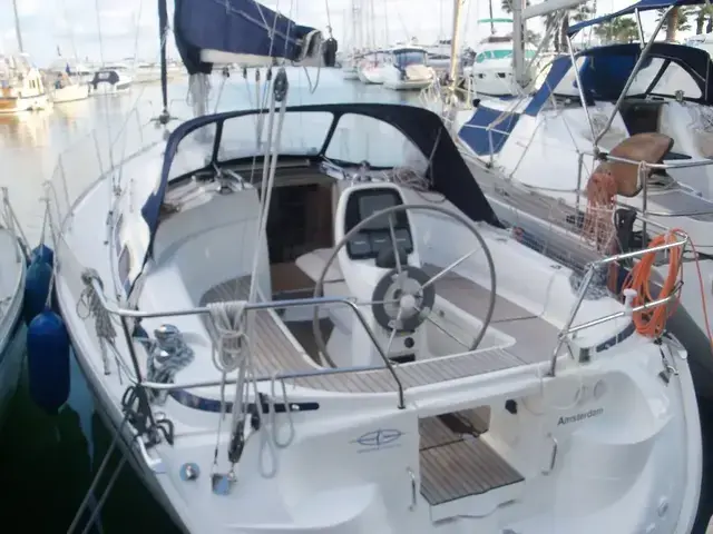 Bavaria 33