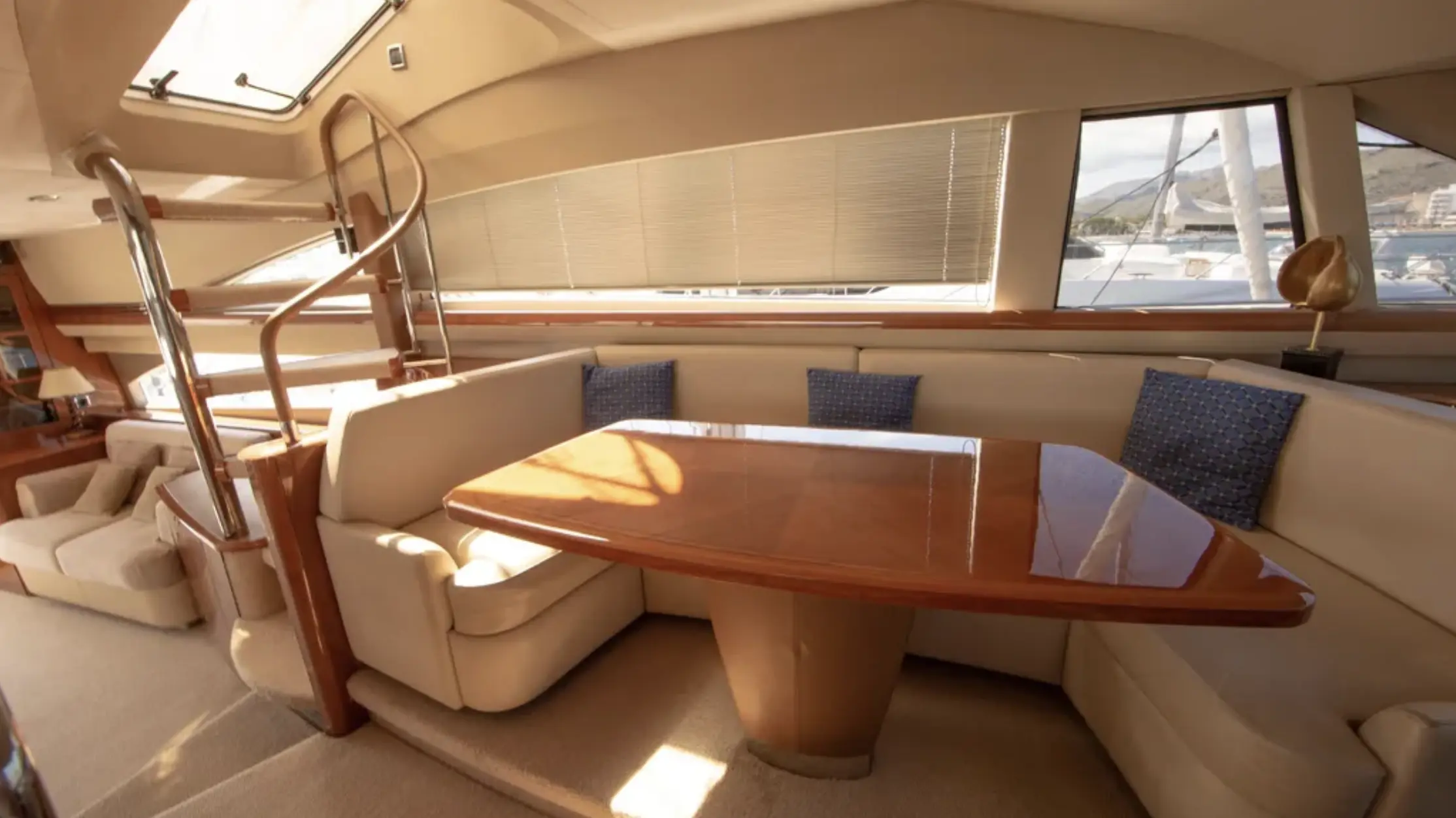 2007 Princess 67