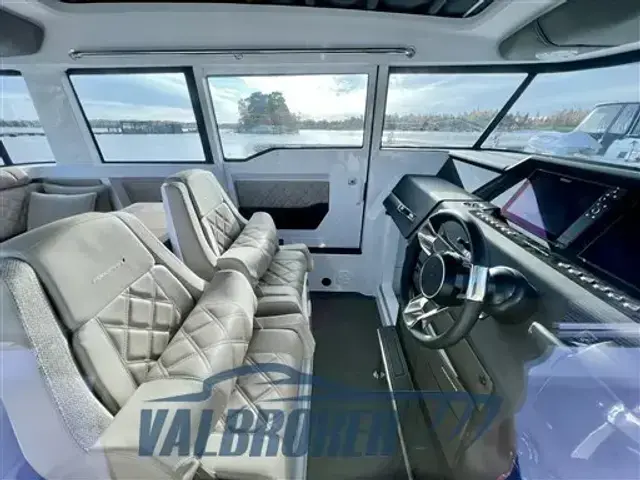 Axopar 37 XC CROSS CABIN