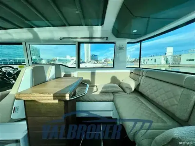 Axopar 37 XC CROSS CABIN