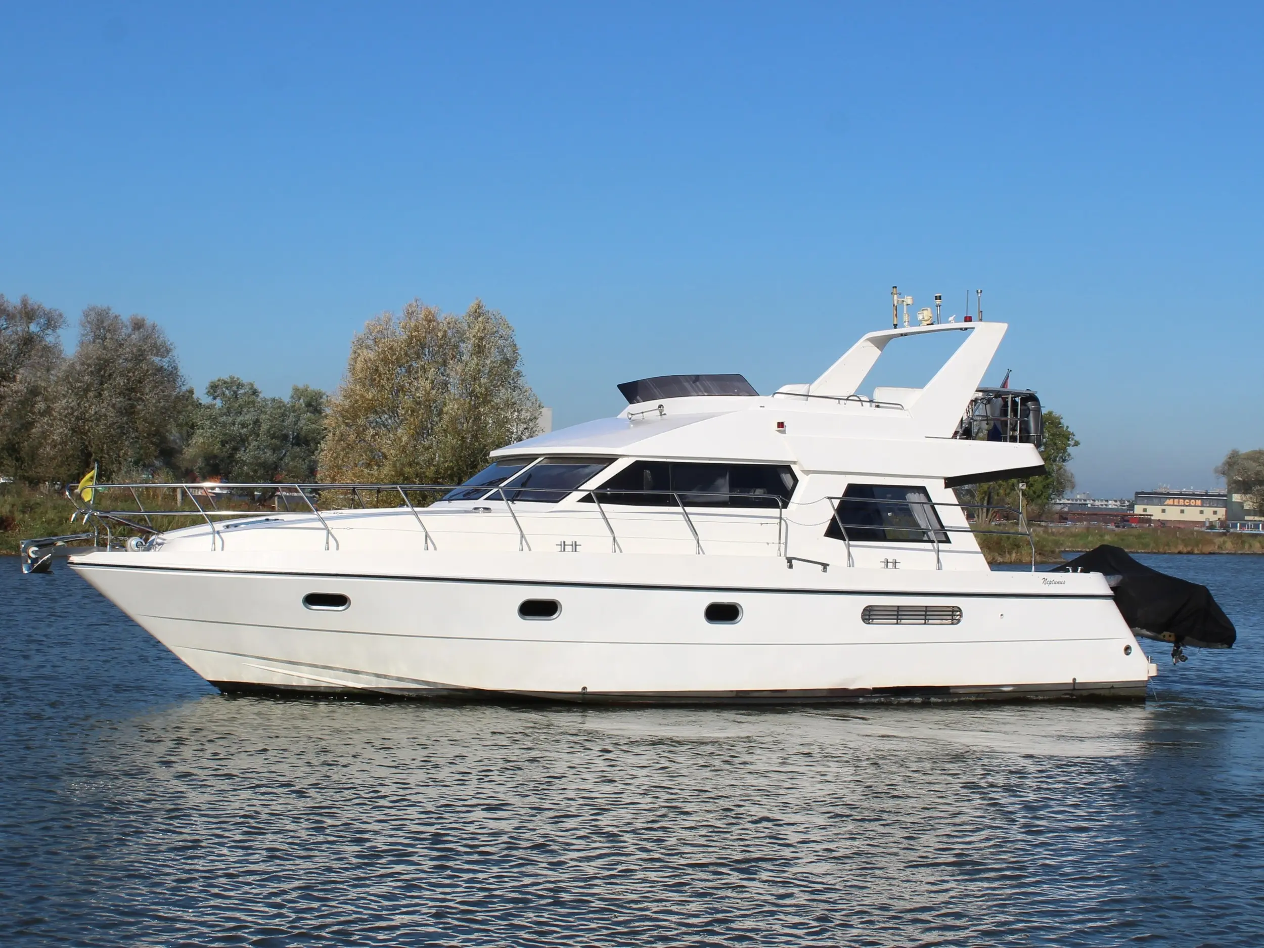 1996 Neptunus 138 flybridge