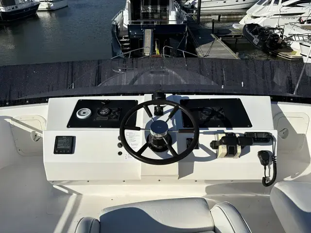 Neptunus 138 Flybridge