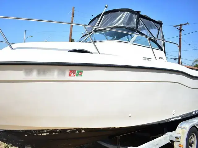 Seaswirl Striper 2600