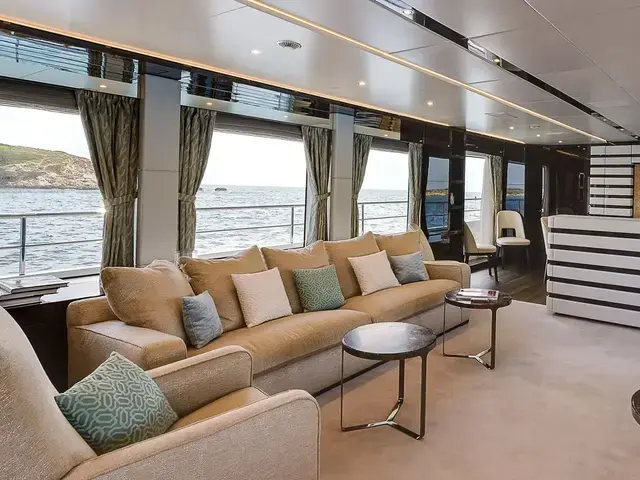 Benetti Classic Supreme 132