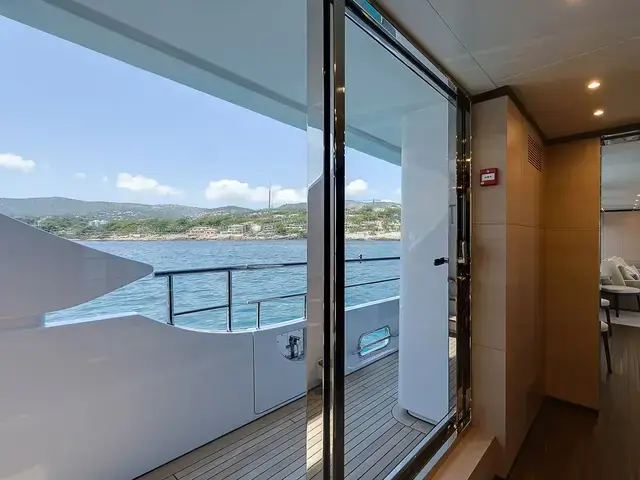 Benetti Classic Supreme 132