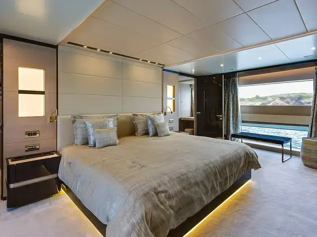 Benetti Classic Supreme 132