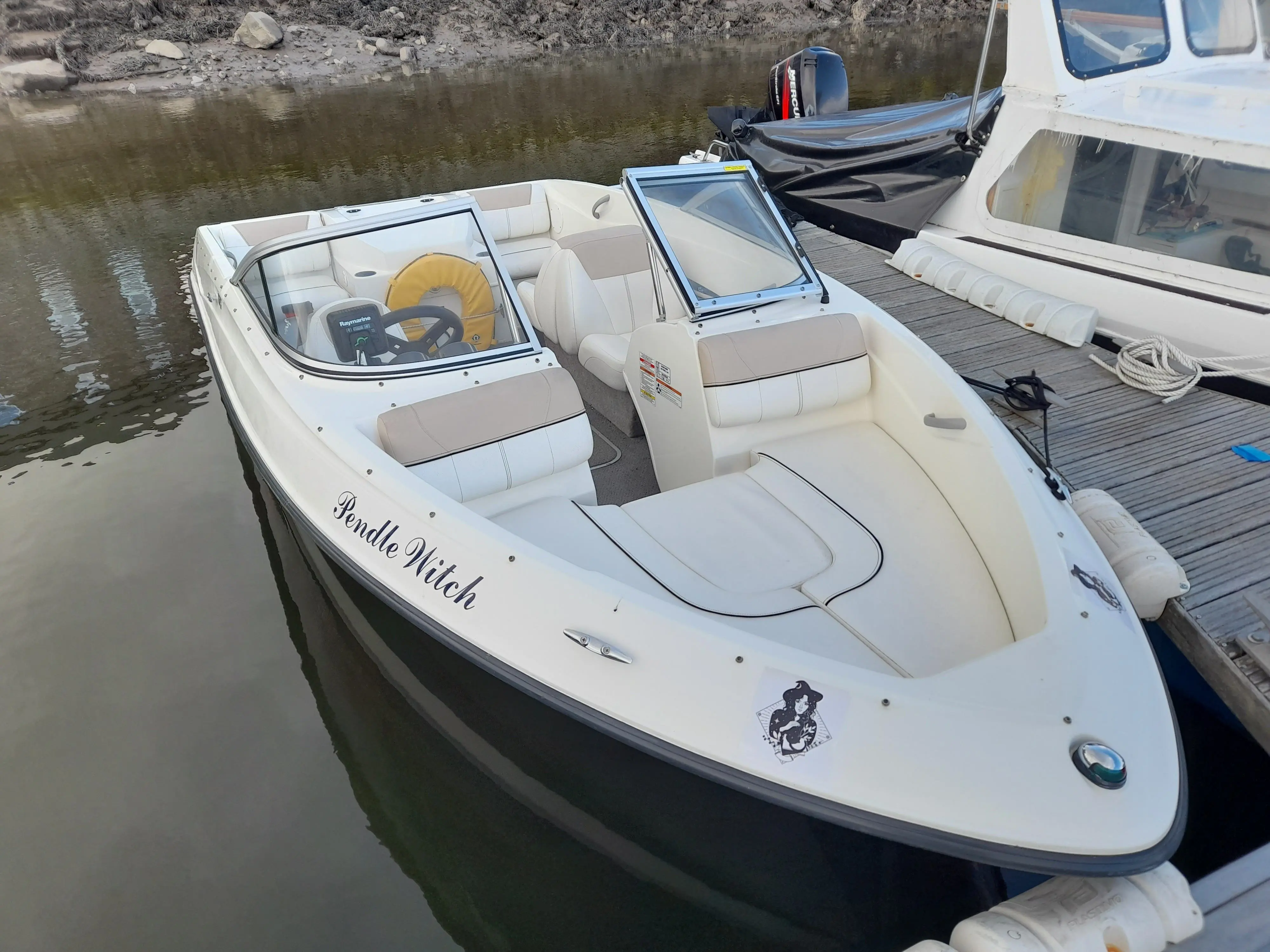 2016 Bayliner 175 bowrider