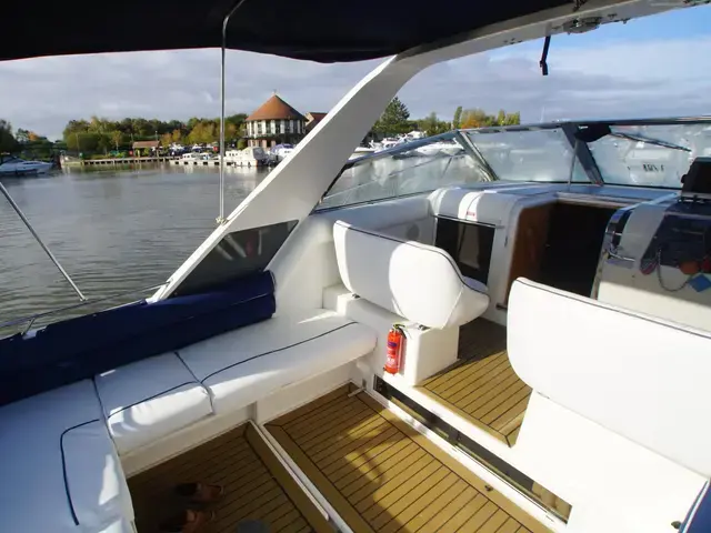 Fairline Targa 33