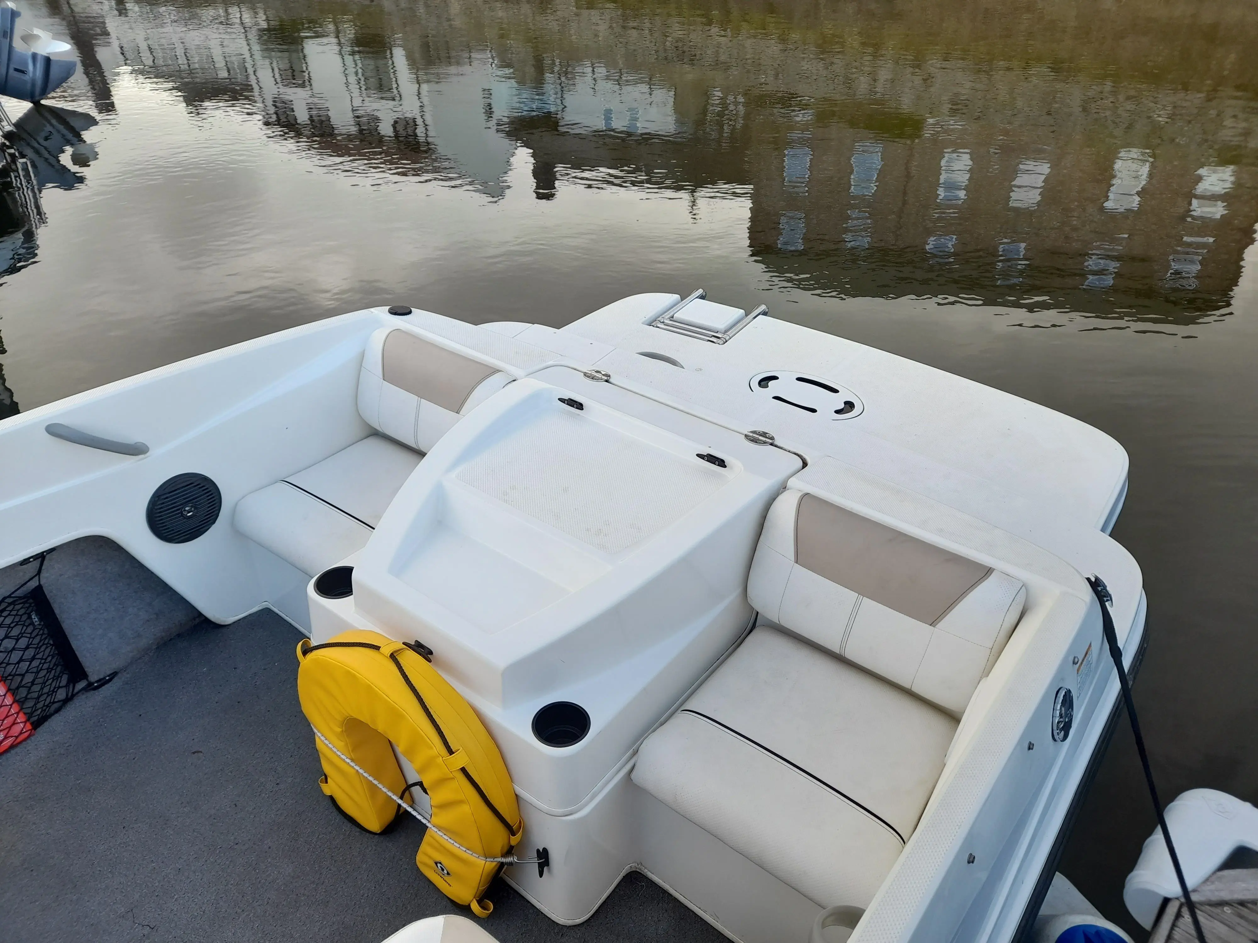 2016 Bayliner 175 bowrider