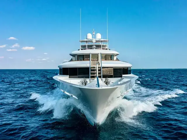 Trinity Yachts 164