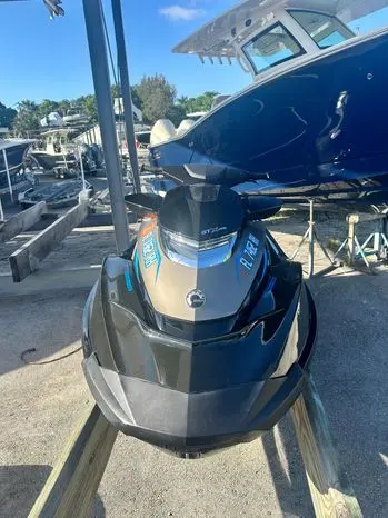 2017 Sea-doo gtx limited 230