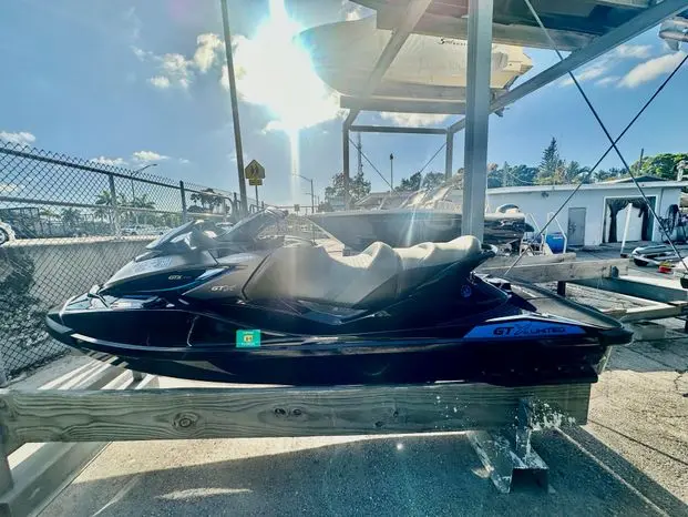 2017 Sea-doo gtx limited 230