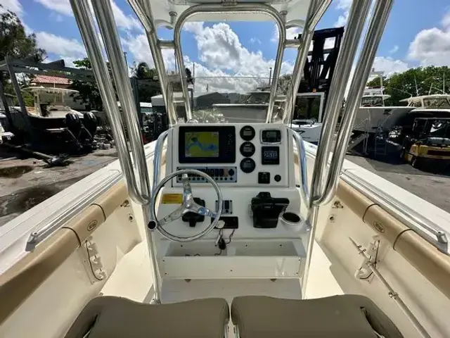 Key West 244 Center Console CC