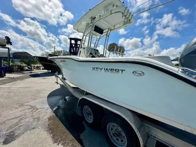 Key West 244 Center Console CC