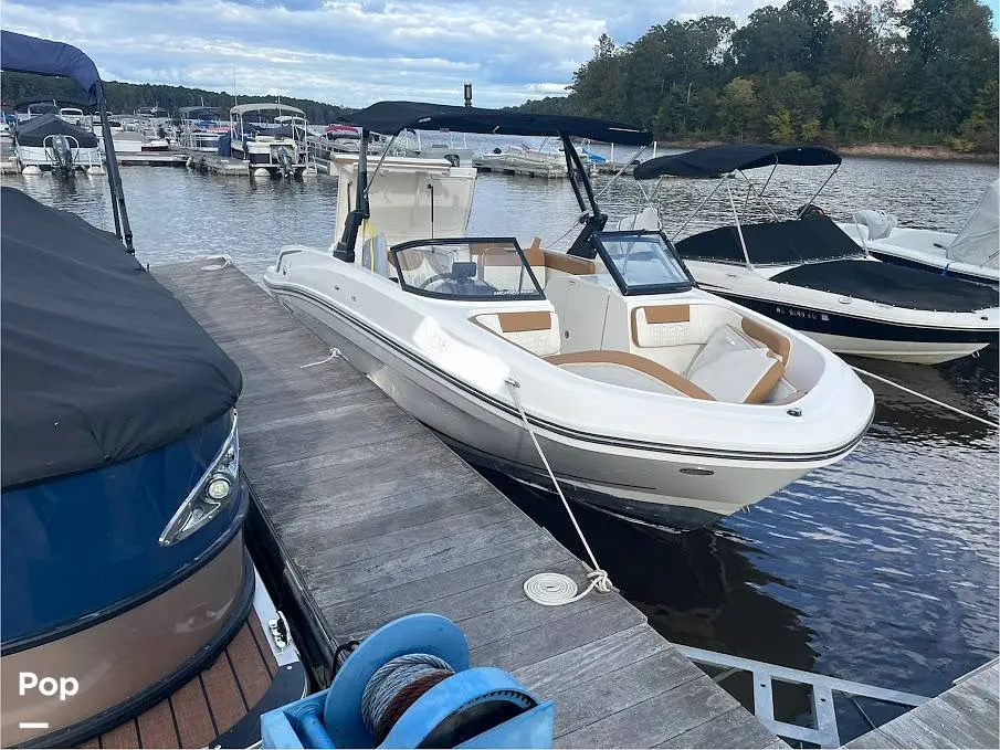 2022 Bayliner vr6 ob