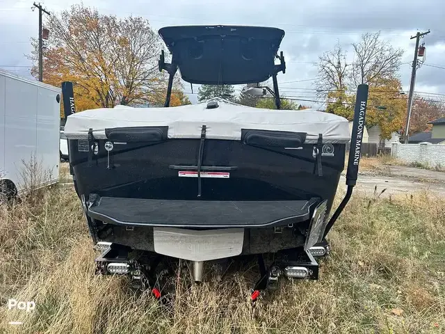 Axis Boats WAKE RESEARCH T250