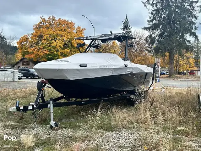 Axis Boats WAKE RESEARCH T250