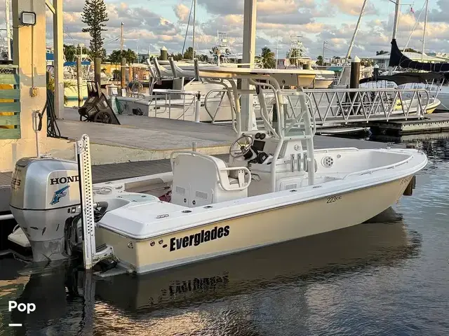 Everglades Boats 223 CC for sale in United States of America for $40,000