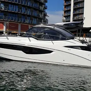 2019 Galeon 335 Hts