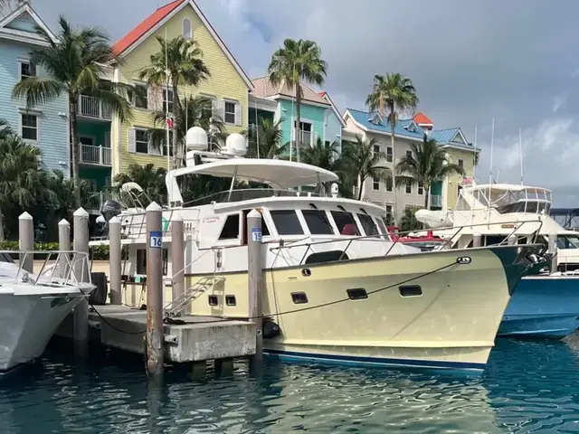 GRAND ALASKAN 64 Pilothouse