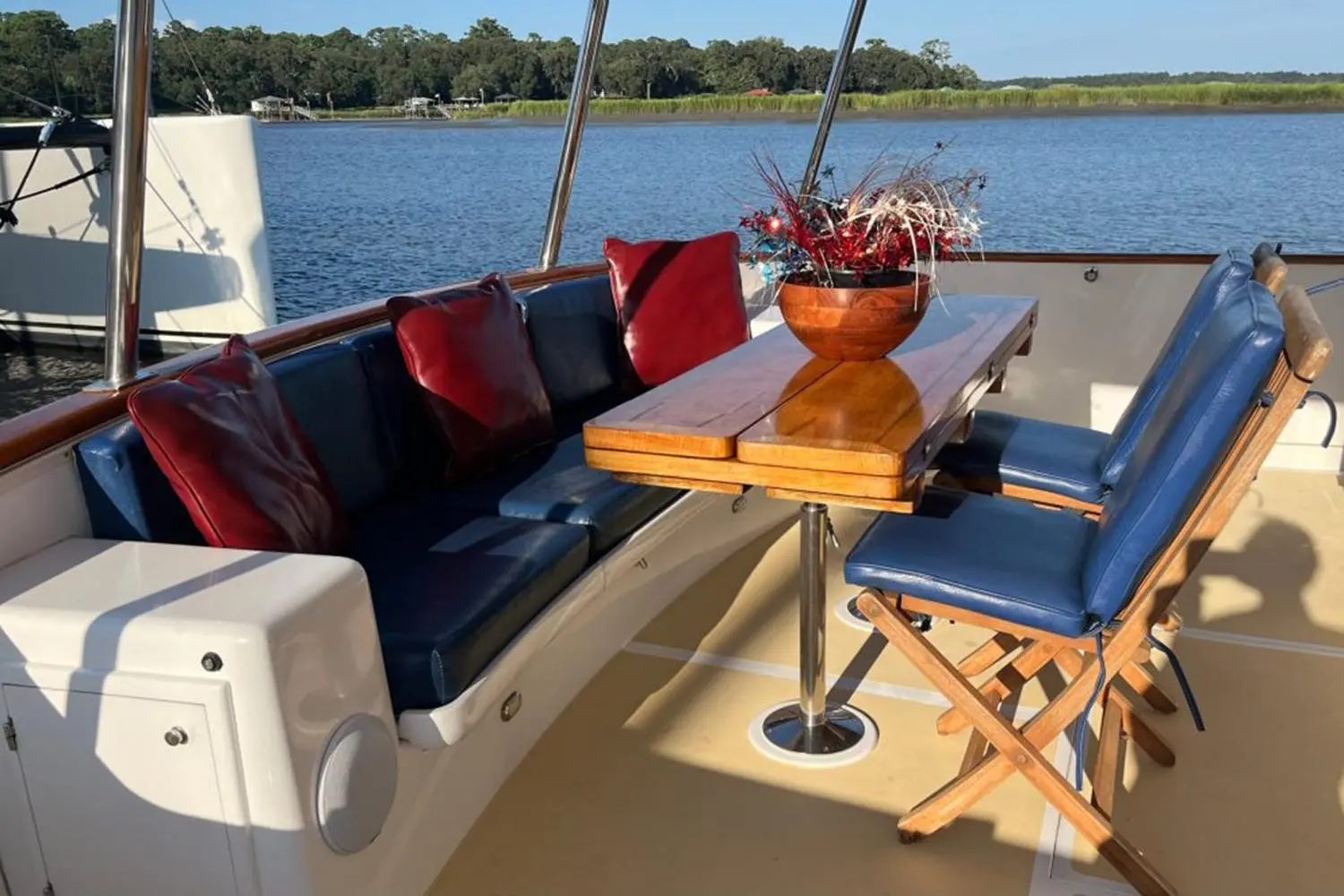 2002 Grand 64 pilothouse