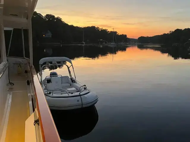 GRAND ALASKAN 64 Pilothouse