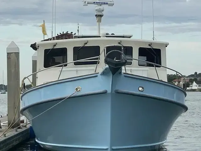 Duffy Pilothouse Fast Trawler