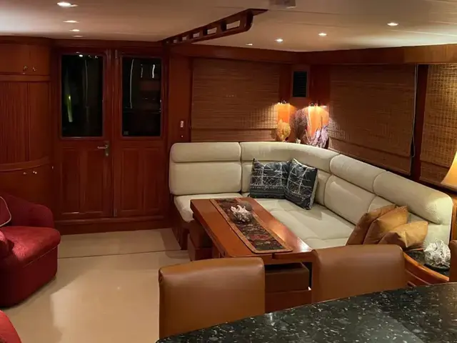 GRAND ALASKAN 64 Pilothouse