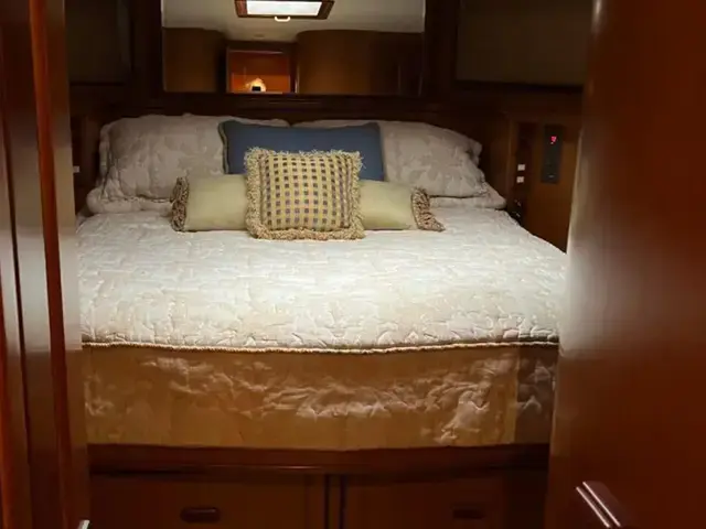 GRAND ALASKAN 64 Pilothouse