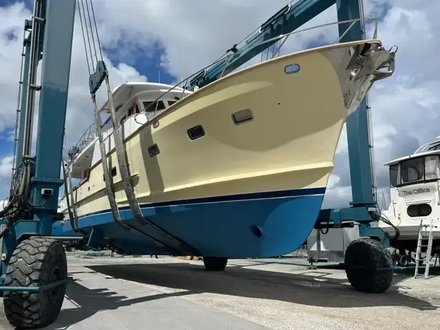 GRAND ALASKAN 64 Pilothouse