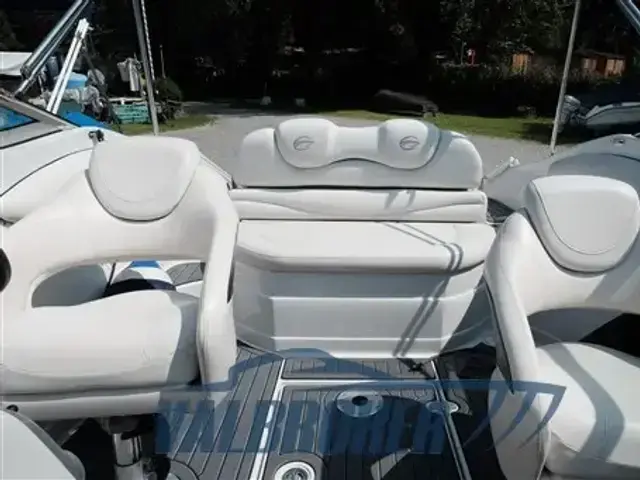 Crownline 255CCR