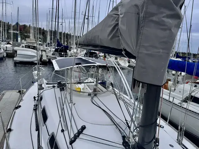 Beneteau 10R