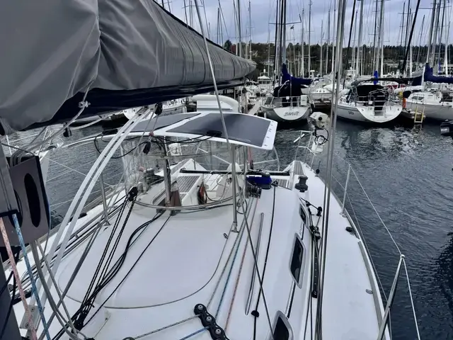 Beneteau 10R