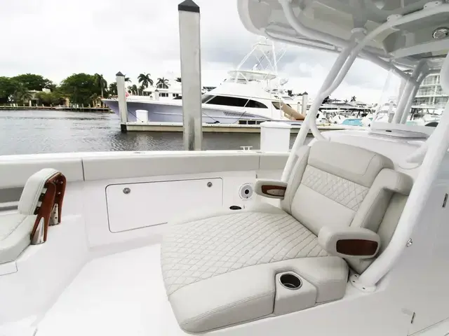 Jupiter Boats 34 HFS