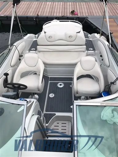 2008 Crownline 255 ccr