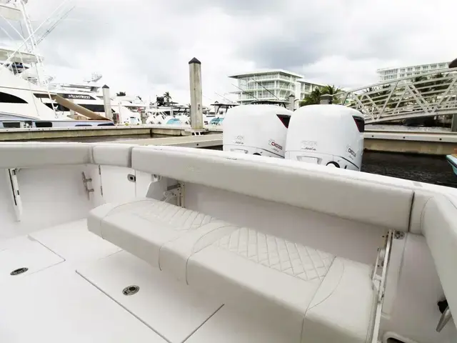 Jupiter Boats 34 HFS