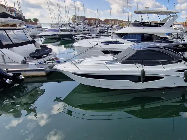 Galeon 335 Hts