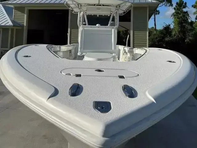 Yellowfin Center Console