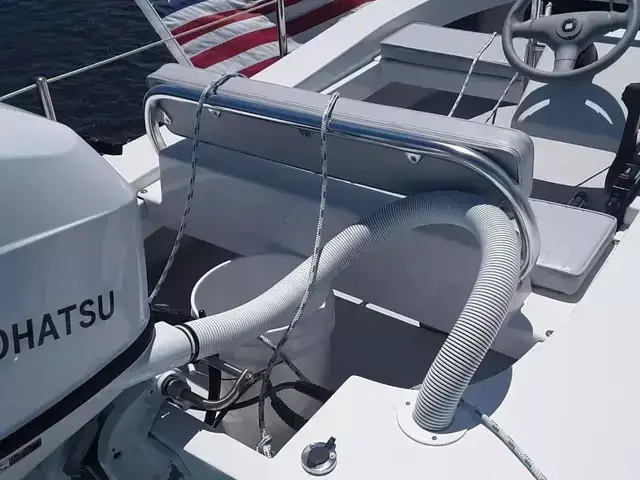 Ultra Lite Tenders ULT 380