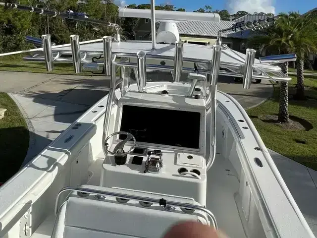 Yellowfin Center Console