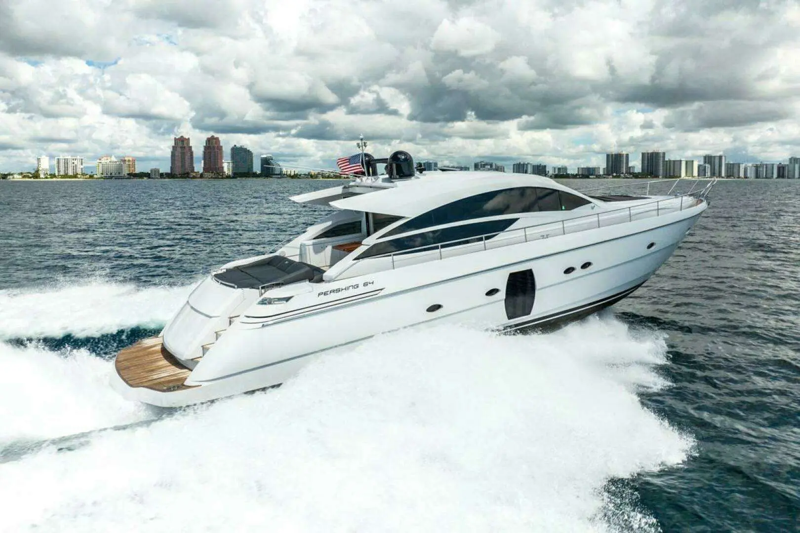 2014 Pershing 64