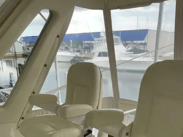 Ocean Yachts 48 Convetible