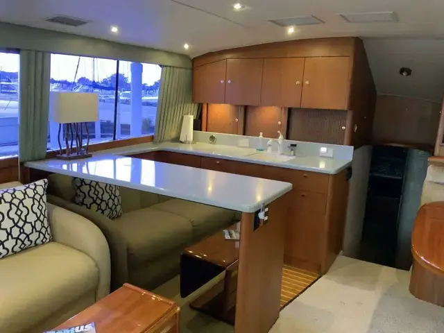 Ocean Yachts 48 Convetible